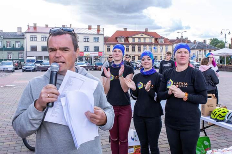 Kaspars Brazovskis šī gada «Bauskas velo rudens» apbalvošanā.
Autors: no albuma