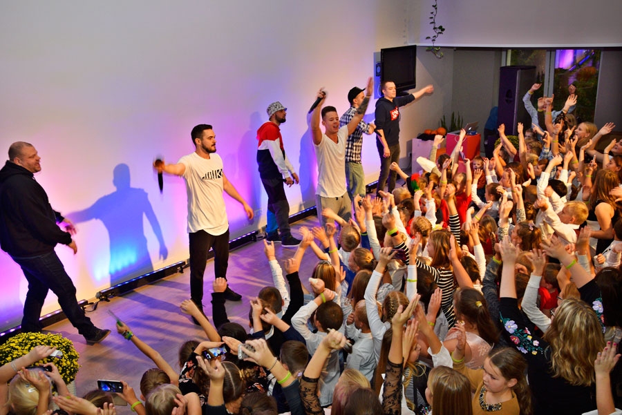 «Kreisais krasts» – izskatās, par šo dāvanu daudzi audzēkņi priecājas visvairāk.
Autors: Ivars Bogdanovs