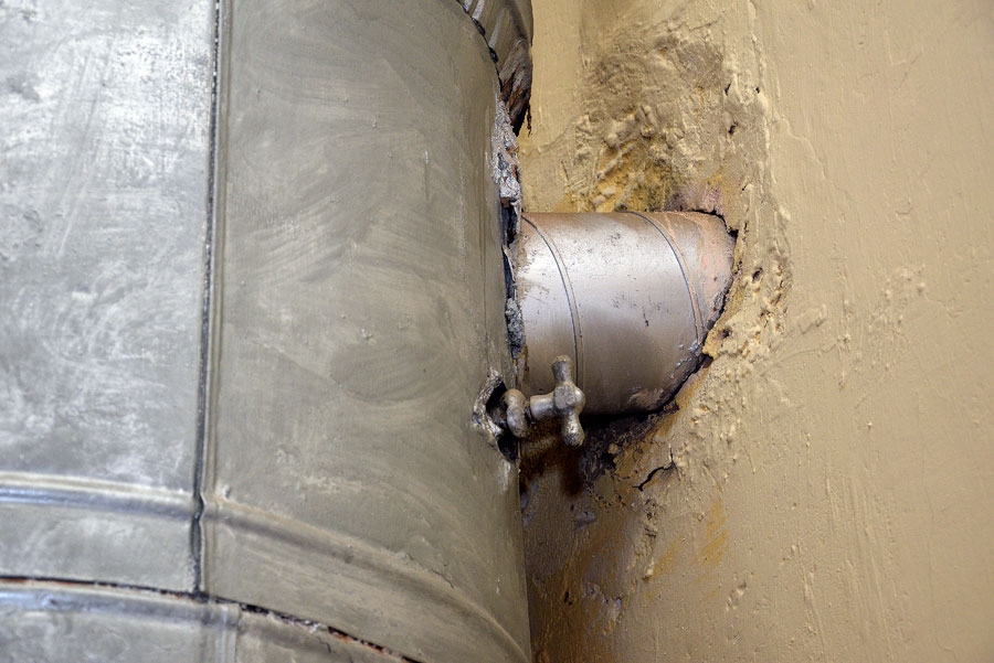 Padomju laika apaļās krāsnis prasa daudz darba.
Autors: Ivars Bogdanovs