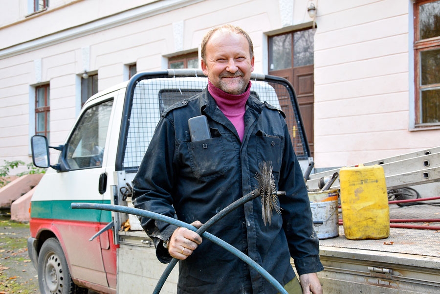 Ralfs Šastakovičs, BUB Bauskas nodaļas vadītāja vietnieks, sertificēts skursteņslauķis.
Autors: Ivars Bogdanovs