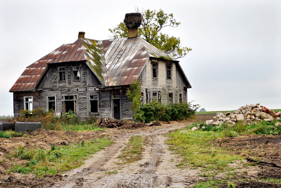 Mājasvārds ir «Senči»... kur gan viņi?
Autors: Ruta Keiša
