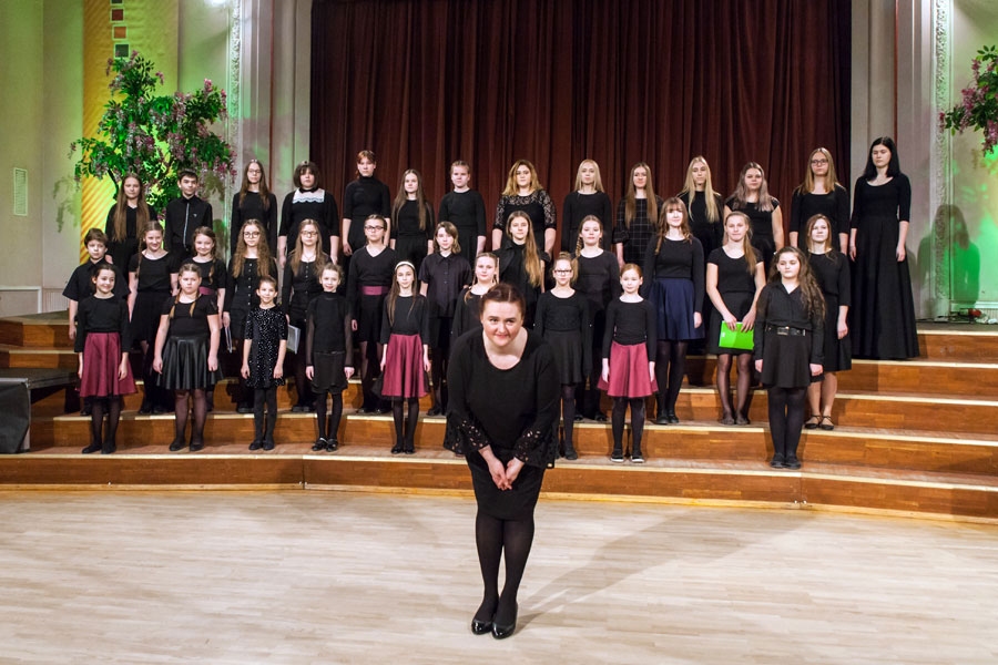 Bauskas 2. vidusskolas 5. – 12. klašu koris, ko vada Diāna Siliņa, skatē pērn.
Autors: no «Bauskas Dzīves» arhīva