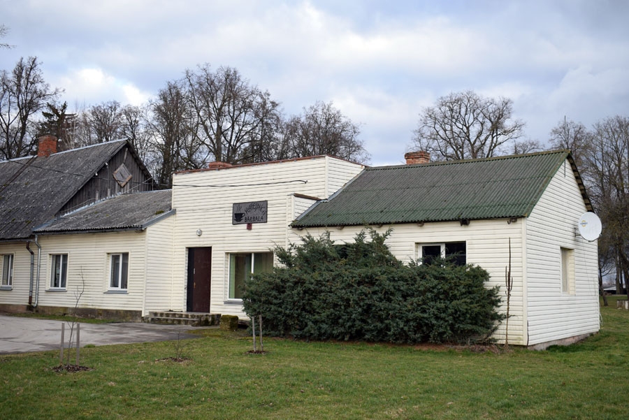 Ēkā Bārbeles centrā uzņēmējdarbību plāno izvērst Regīna Ukriņiene, Skaistkalnes kafejnīcas «Pie Mēmeles» īpašniece.
Autors: Žanna Zālīte