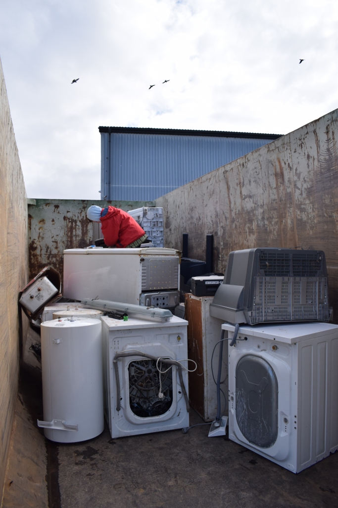 Šogad šī bija pirmā sadzīves tehnikas šķirošanas akcija Vecumnieku novadā.
Autors: Žanna Zālīte
