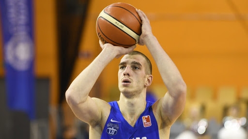 Linards Jaunzems
Autors: sportacentrs.com