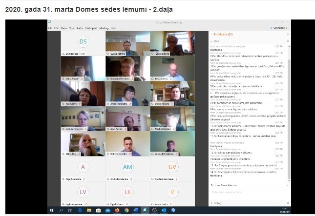 Vecumnieku novada domes deputāti pirmoreiz sēdi aizvadīja videokonferences režīmā.
Autors: Ekrānšāviņš no vecumnieki.lv
