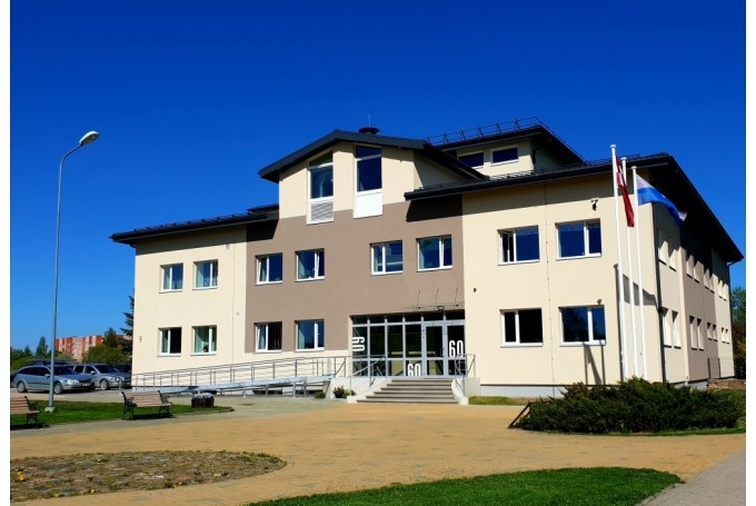 Pie Mūzikas skolas iecerēts veidot mūzikas pulksteni. «Jauns, estētiski pievilcīgs, skanošs interaktīvs vides objekts,» vēstīts projektā
Autors: No arhīva.