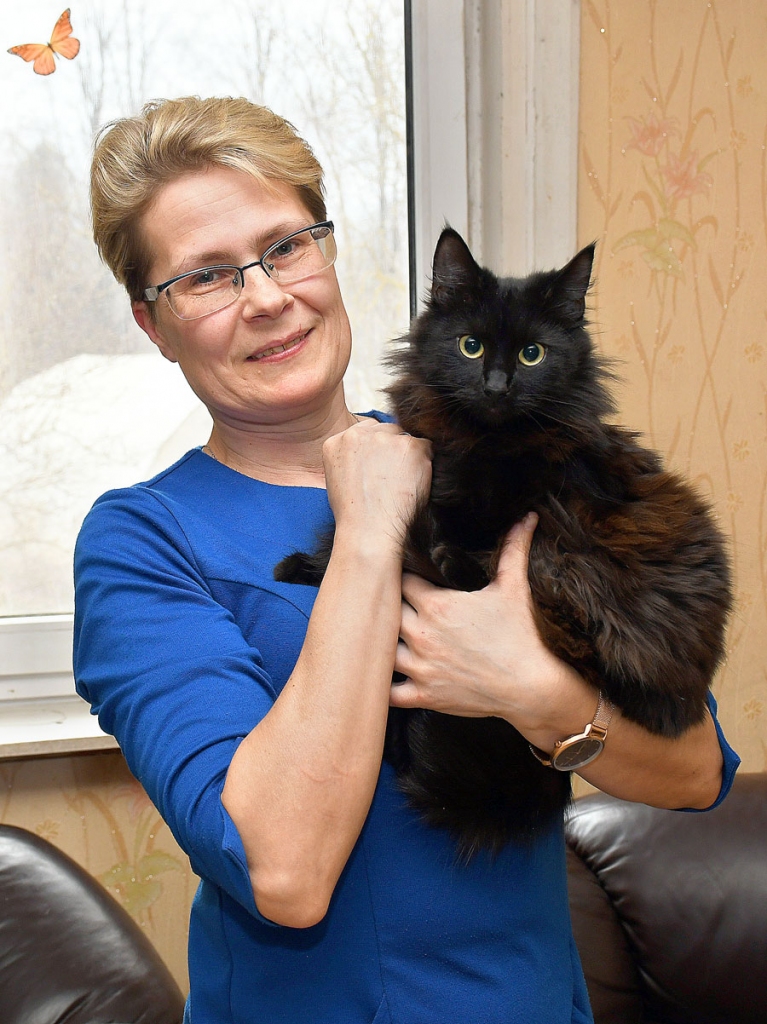 Ārija pēc kņadas un trokšņa pilsētā veldzējas meža malas klusumā un lauku dzīves rosībā «Druveniekos».
Autors: Ivars Bogdanovs