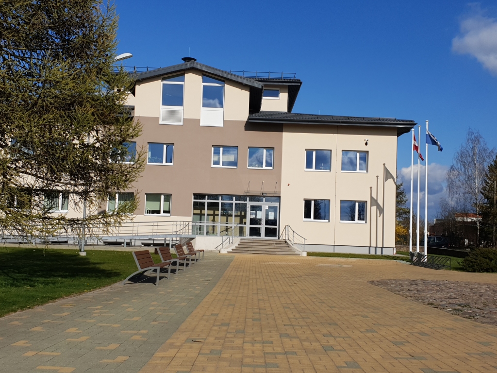 Autors: www.bauskasdzive.lv