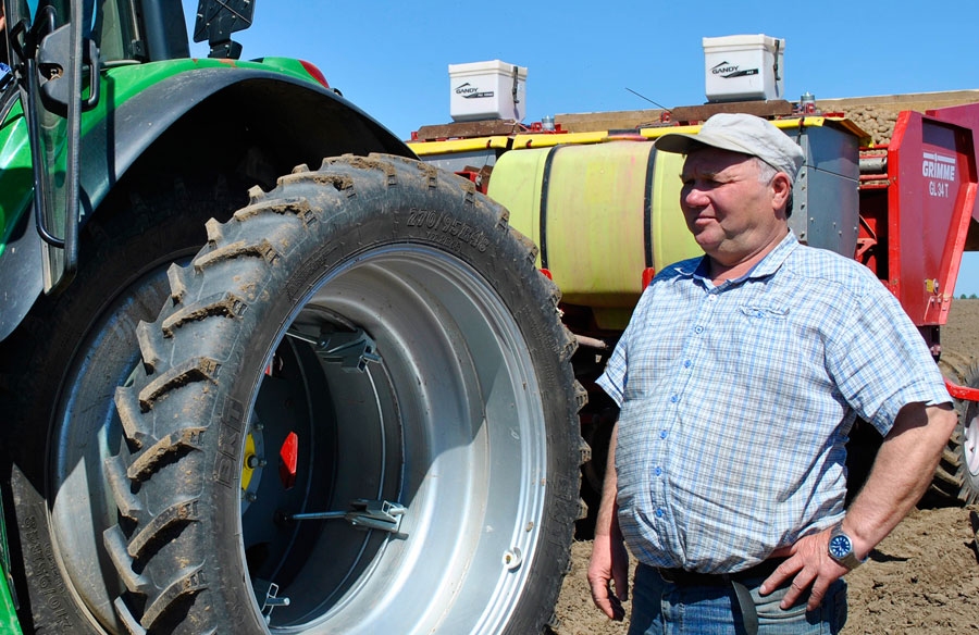 Ilmārs Pētersons zemnieku saimniecībā «Baltiņi».
Autors: no «Bauskas Dzīves» arhīva