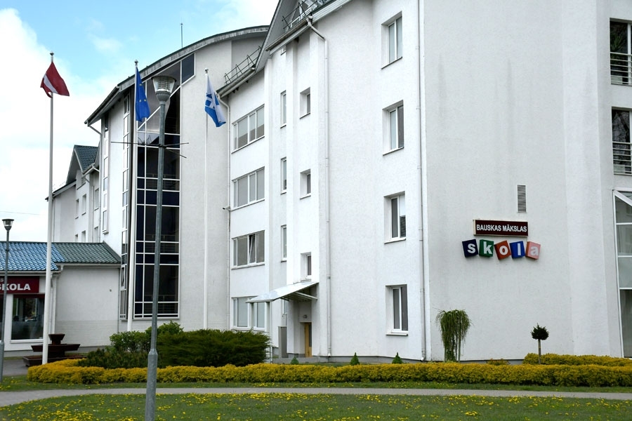 Jau divus mēnešus Bauskas Mūzikas nav apmeklējis neviens audzēknis. Visi mācās attālināti.
Autors: Ivars Bogdanovs