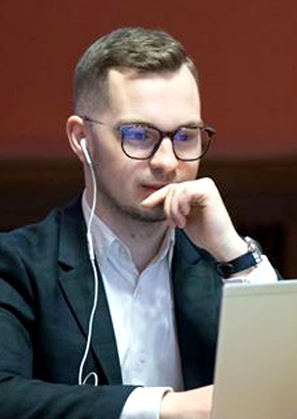 Artūrs Toms Plešs, Administratīvi teritoriālās reformas komisijas vadītājs, būs ziņotājs par administratīvi teritoriālo reformu.
Autors: no Ieva Ābele, saeima.lv.