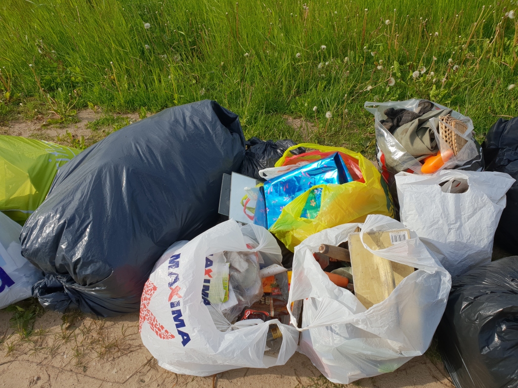 Autors: www.bauskasdzive.lv