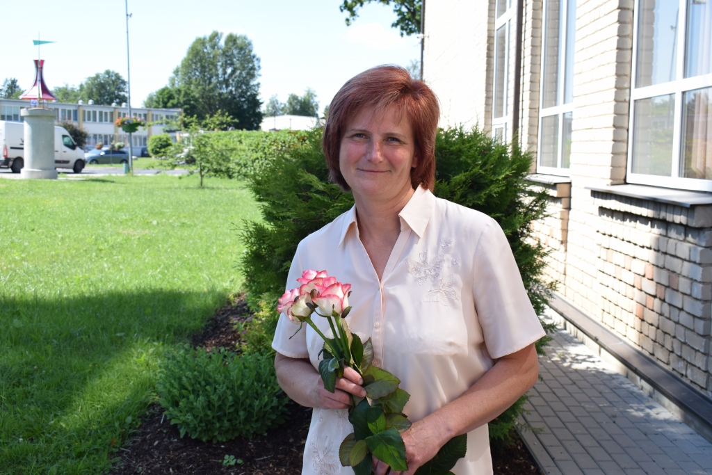 Gita Briņķe, Vecumnieku sporta skolas direktore, teic: «Priekšā ir smags darbs, taču man ir superīgi kolēģi; būtisks, protams, arī domes atbalsts. Sportā svarīga ir komanda!»
Autors: Žanna Zālīte