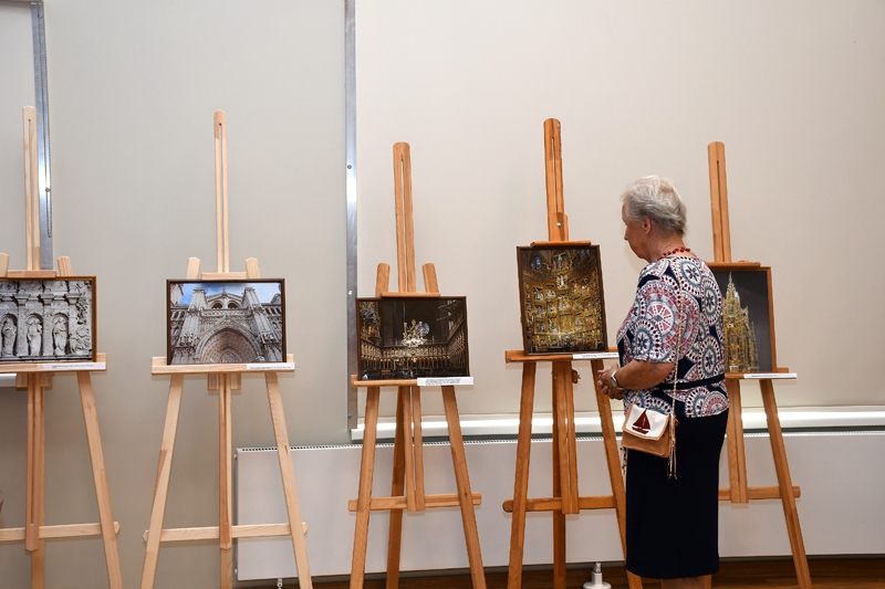 Rundāles novada kultūras centrā vēl skatāma Imanta Lancmaņa  dokumentālo fotogrāfiju izstāde „Maģiskā Spānija”.
Autors: Ivars Bogdanovs