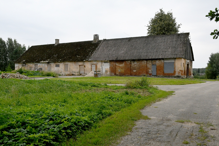 Marijas krogs Viesturu kapu tuvumā ir ar senu vēsturi. Vairāk nekā gadsimta garumā ap to iemītas gan cilvēku, gan dzīvnieku takas.
Autors: Ivars Bogdanovs