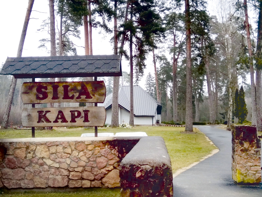 Sila kapi – lielākie Iecavas novadā, kas ir pārpildīti.
Autors: no «Bauskas Dzīves» arhīva.