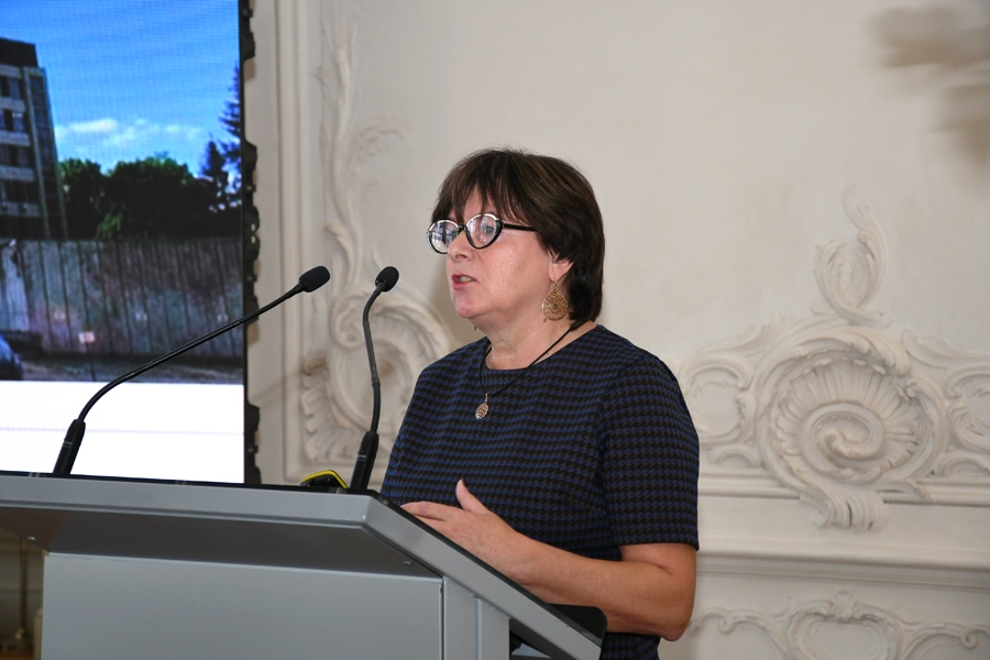 Anda Laķe, Latvijas Kultūras akadēmijas profesore, stāsta par pētījumu «Latvijas iedzīvotāji un kultūras mantojums».
Autors: Ivars Bogdanovs