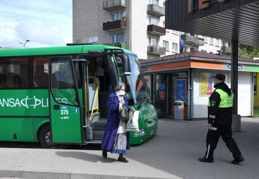Sabiedrisko pārvadājumu konkursa rezultāti Bauskas lotē ir zināmi, tomēr citās lotēs turpinās rezultātu izvērtēšana un jauna konkursa rīkošana, kas rada neskaidrību arī mūspusē.
Autors: no «Bauskas Dzīves» arhīva.
