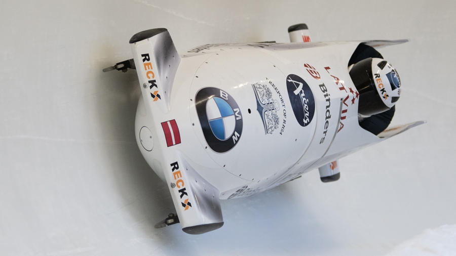 Dāvis Kaufmanis Siguldā izcīnīja zelta un bronzas medaļu.
Autors: no bobslejs.lv.