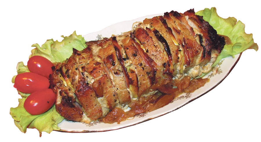 Ar āboliem un bekonu pildīta cūkgaļas karbonāde.
Autors: Brigita Skaistkalne