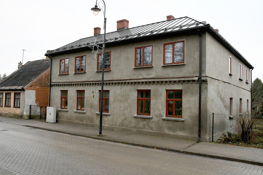 Plūdoņa ielas 37. nama īpašniece saņēma pašvaldības līdzfinansējumu vēsturisko logu maiņai.
Autors: Ivars Bogdanovs