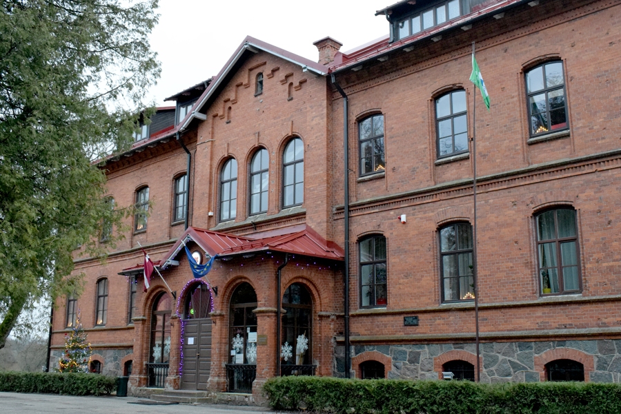 Skaistkalnes vidusskolā, kas atrodas pašā Lietuvas pievārtē, mācās 218 bērnu.
Autors: Žanna Zālīte