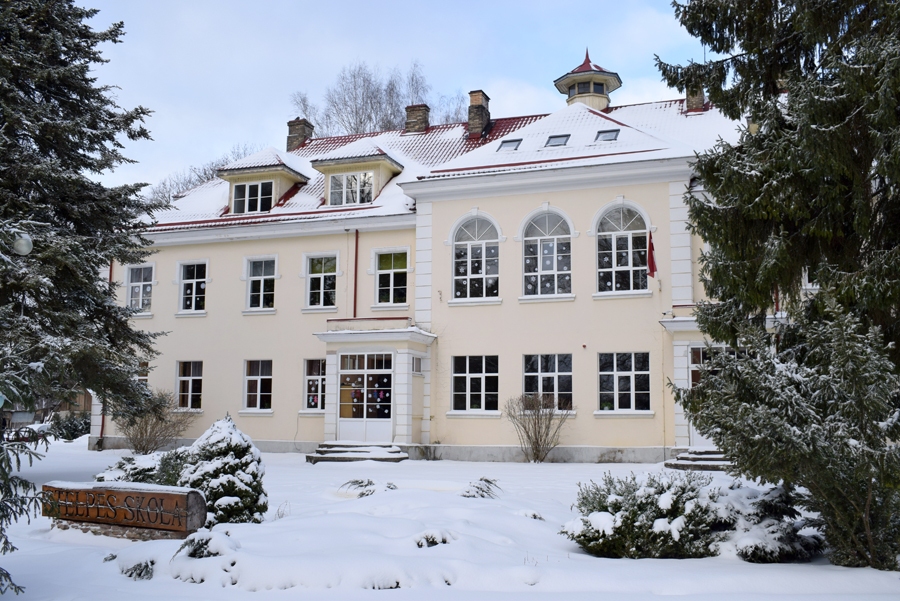 Stelpes pamatskola pakāpeniski tiek reorganizēta par sākumskolu.
Autors: Žanna Zālīte