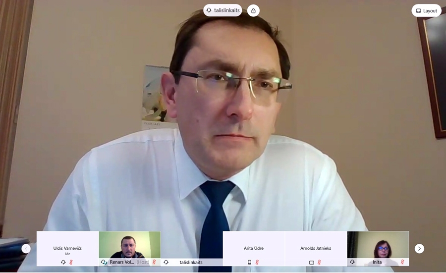 Tālis Linkaits, tiekoties tiešsaistē ar topošā Bauskas novada deputātiem un iedzīvotājiem, uzsvēra, ka Satiksmes ministrija savus plānus nedomā mainīt.