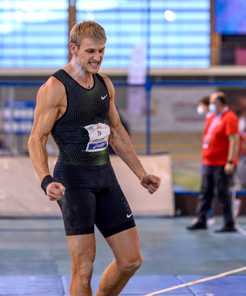 Reinis Krēgers Belgradā izcīnīja otro vietu daudzcīņā telpās.
Autors: no R. Krēgera albuma.