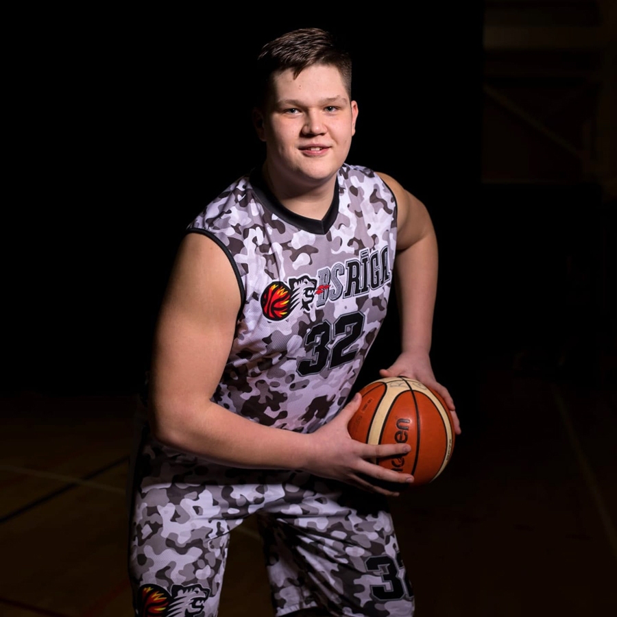 Rihards Rācenājs ir starp Latvijas U16 izlases kandidātiem.
Autors: no basket.lv.