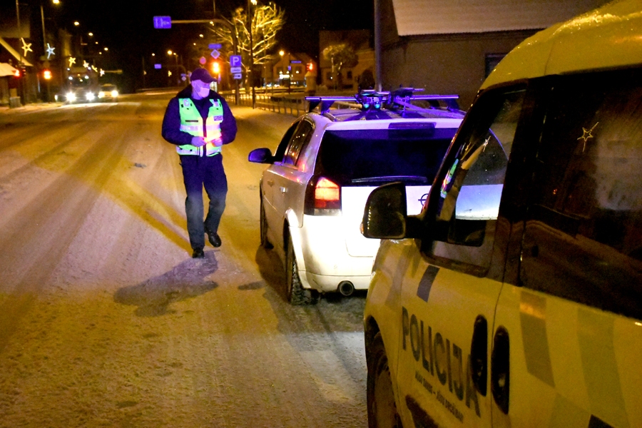 Pašlaik lieli policijas resursi tiek novirzīti visu «Covid-19» ierobežošanas prasību kontrolei.
Autors: Ivars Bogdanovs