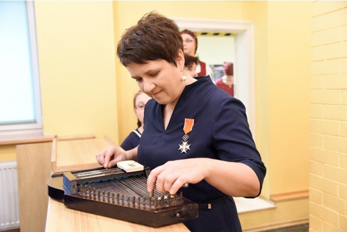 Kristīne Karele Latvijas simtgades sarīkojumā Iecavā 2018. gada novembrī.
Autors: no «Bauskas Dzīves» arhīva.