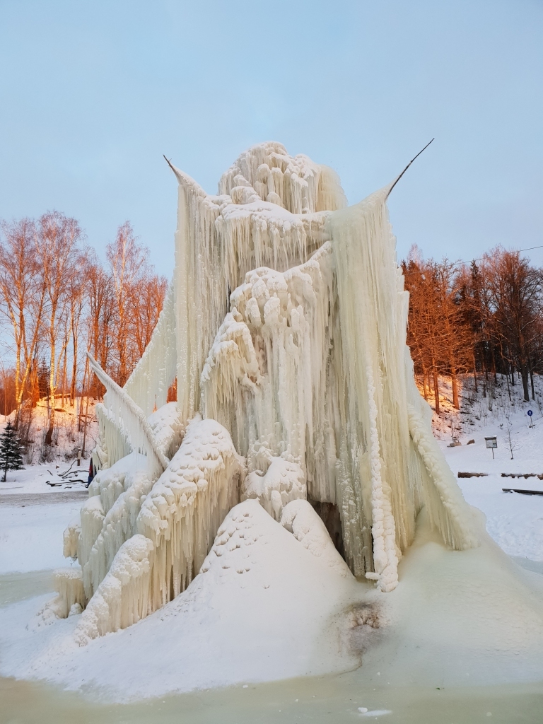 Autors: www.bauskasdzive.lv