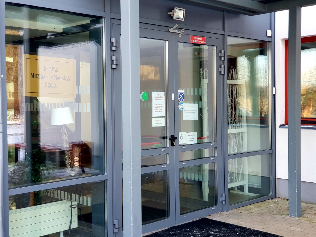 Autors: www.bauskasdzive.lv