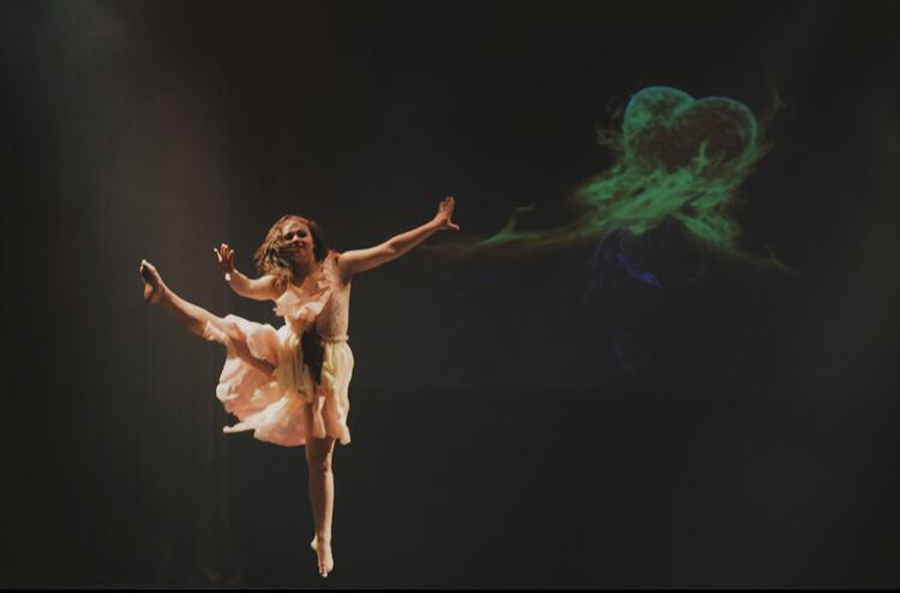 Elvita Beikule Latvijas Kultūras koledžā mācās par deju kolektīvu vadītāju laikmetīgajā dejā ar specializāciju mūsdienu dejā.
Autors: no personiskā arhīva.