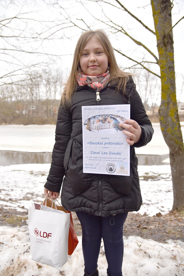 Zane Lea Zunda pavisam negaidīti uzvarēja U19 un pieaugušo sieviešu konkurencē.