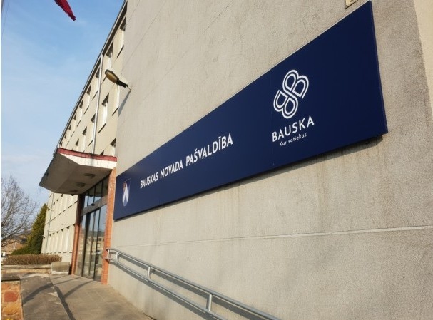 Autors: www.bauskasdzive.lv