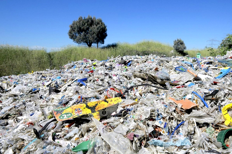 Plastmasas atkritumi Turcijā, 2021. gada maijs.
Autors: AP, Mucahit Yapici no lsm.lv