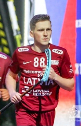 Rolands Kovaļevskis nākamo sezonu būs Tamperes komandā Somijā.
Autors: no albuma.