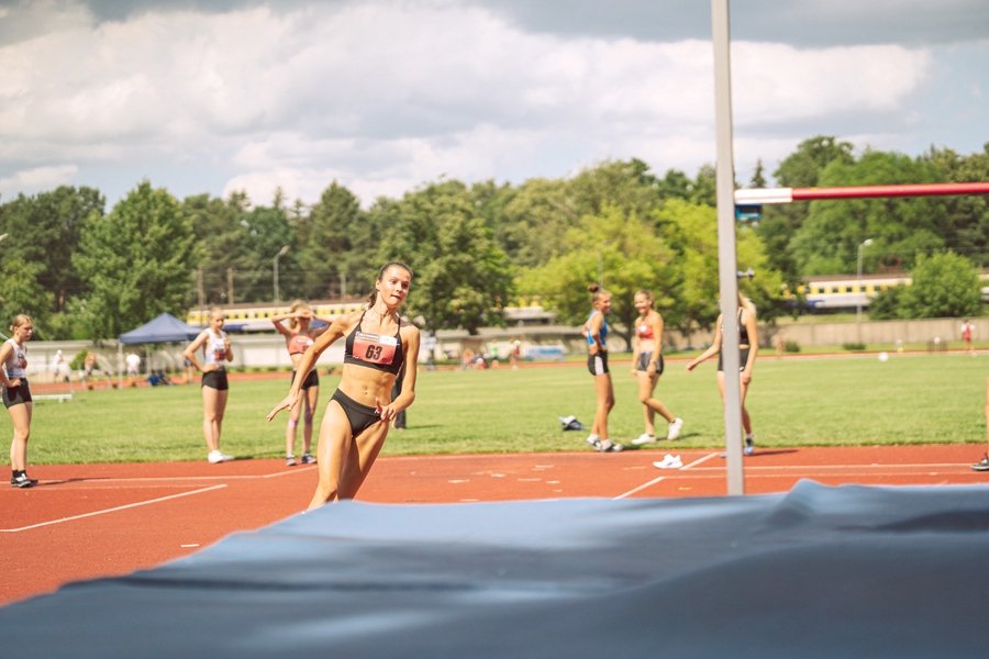 Adriana Krūzmane «LVS/Maxima Jaunatnes kausa» izcīņā ieguva divas zelta medaļas.
Autors: Guntis Bērziņš, athletics.lv.