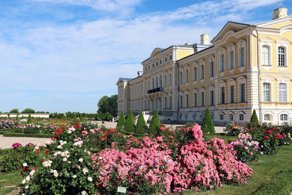 Rundāles pils filmā 