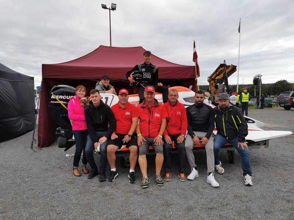 Latvijas sportisti un atbalsta komanda Zviedrijā šajā nedēļas nogalē - 14. augustā.
Autors: Publicitātes foto.