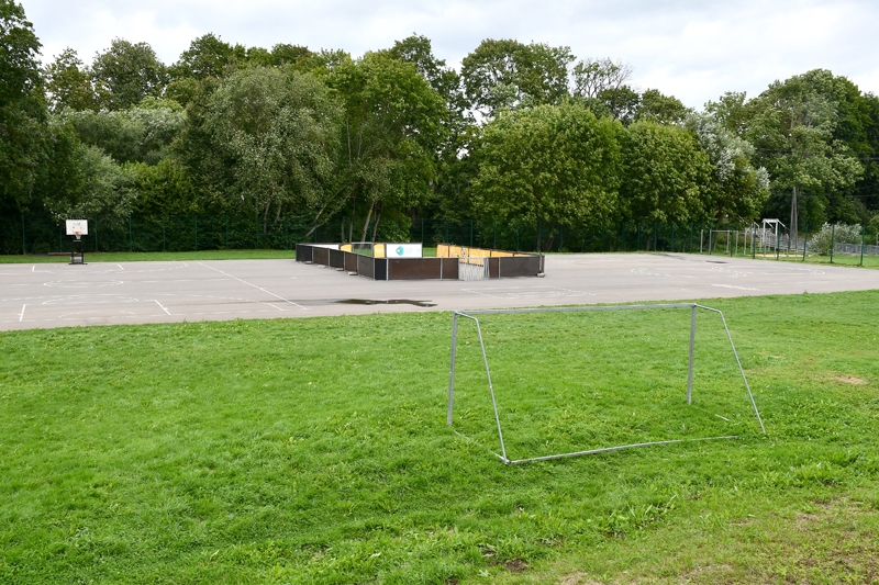 Šajā vietā Iecavā taps jaunais skeitparks.
Autors: Ivars Bogdanovs