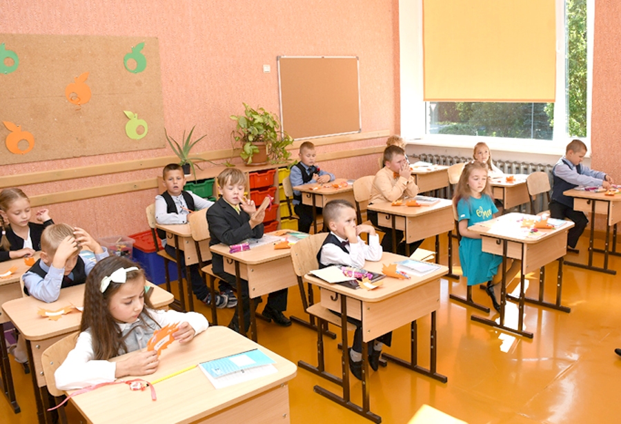 Drošā skolā šogad varētu mācīt visus audzēkņus klātienē, kā tas bijis iepriekšējos gados.