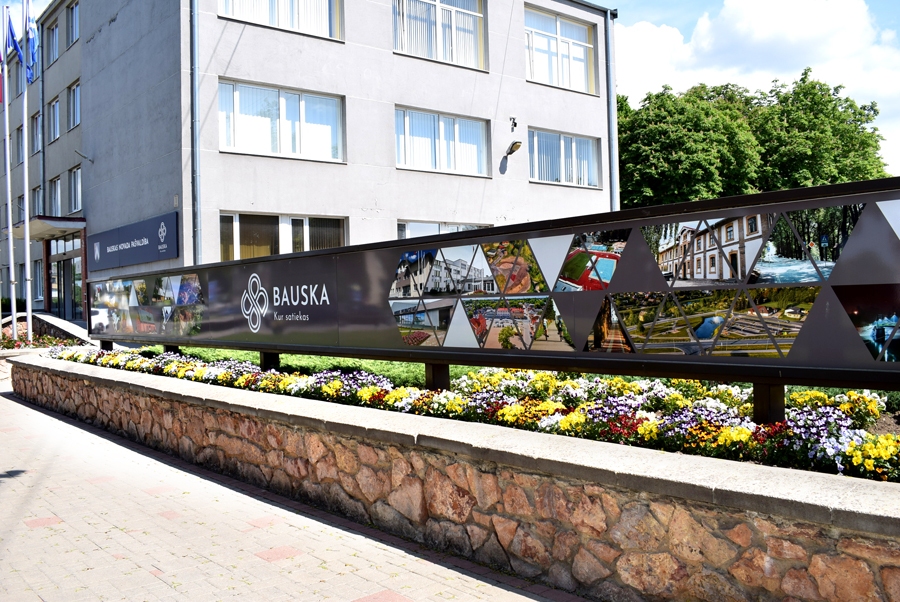 Bauskas novada pašvaldības administrācijā reformas gaitā tiek ieviests jauns amats – pašvaldības administrācijas vadītājs.
Autors: Bauskas novada pašvaldības sabiedrisko attiecību  nodaļa.