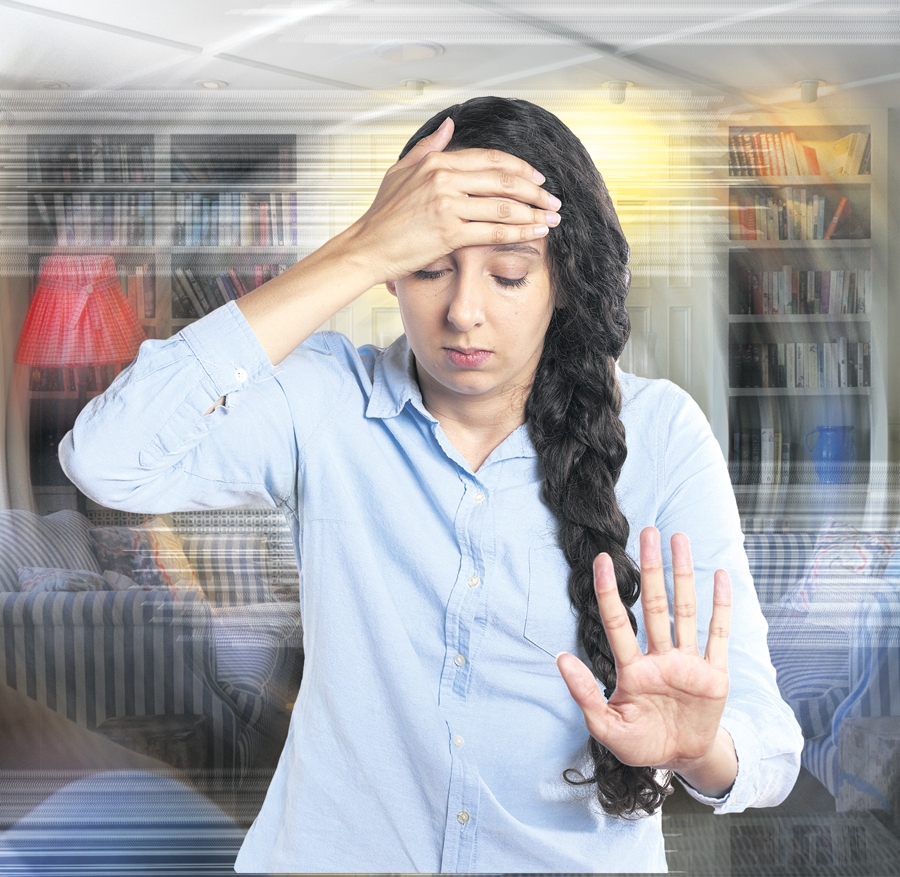 Redzes traucējumi, kā ņirboņa, dzirksteles, ir priekšvēstnesis, ka tuvojas spēcīgas galvassāpes un nepieciešams laikus iedzert sāpes mazinošas zāles.
Autors: no «pixabay.com».