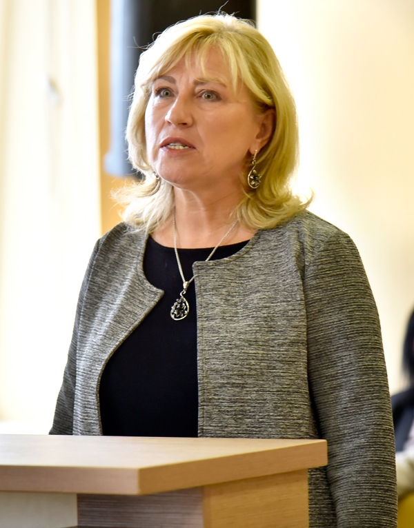 Māra Vilciņa-Rugāja ir Iecavas mūzikas un mākslas skolas direktore.
Autors: Uldis Varnevičs