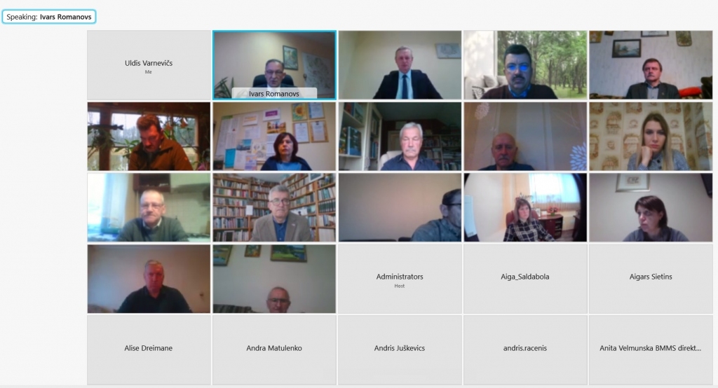 Attālinātā Bauskas novada  domes sēde 28.oktobrī.
Autors: ekrānšāviņš.