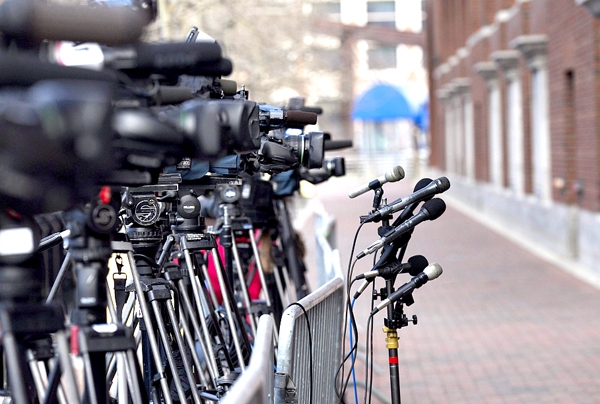 Medijiem, kur mazāks tirgus, nepieciešams specifiski mērķēts atbalsts.
Autors: EPA, KATHERINE TAYLOR, no lsm.lv